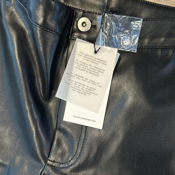 7 For All Mankind Black Faux Leather Cargo Bottom Draw String Size XS & Small - Picture 5 of 9